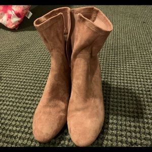 Old navy pink ankle boots